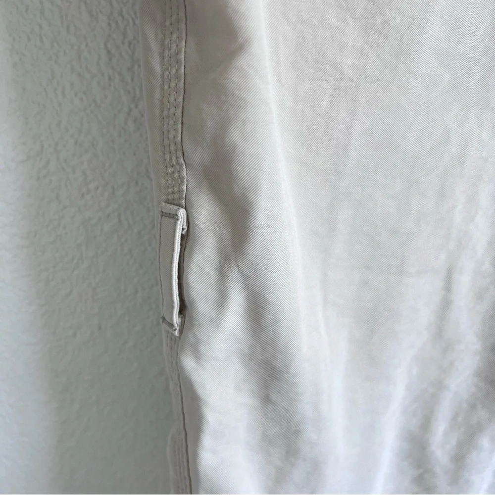 Abercrombie and Fitch Women’s Lightweight Utility Jacket - Picture 7 of 11